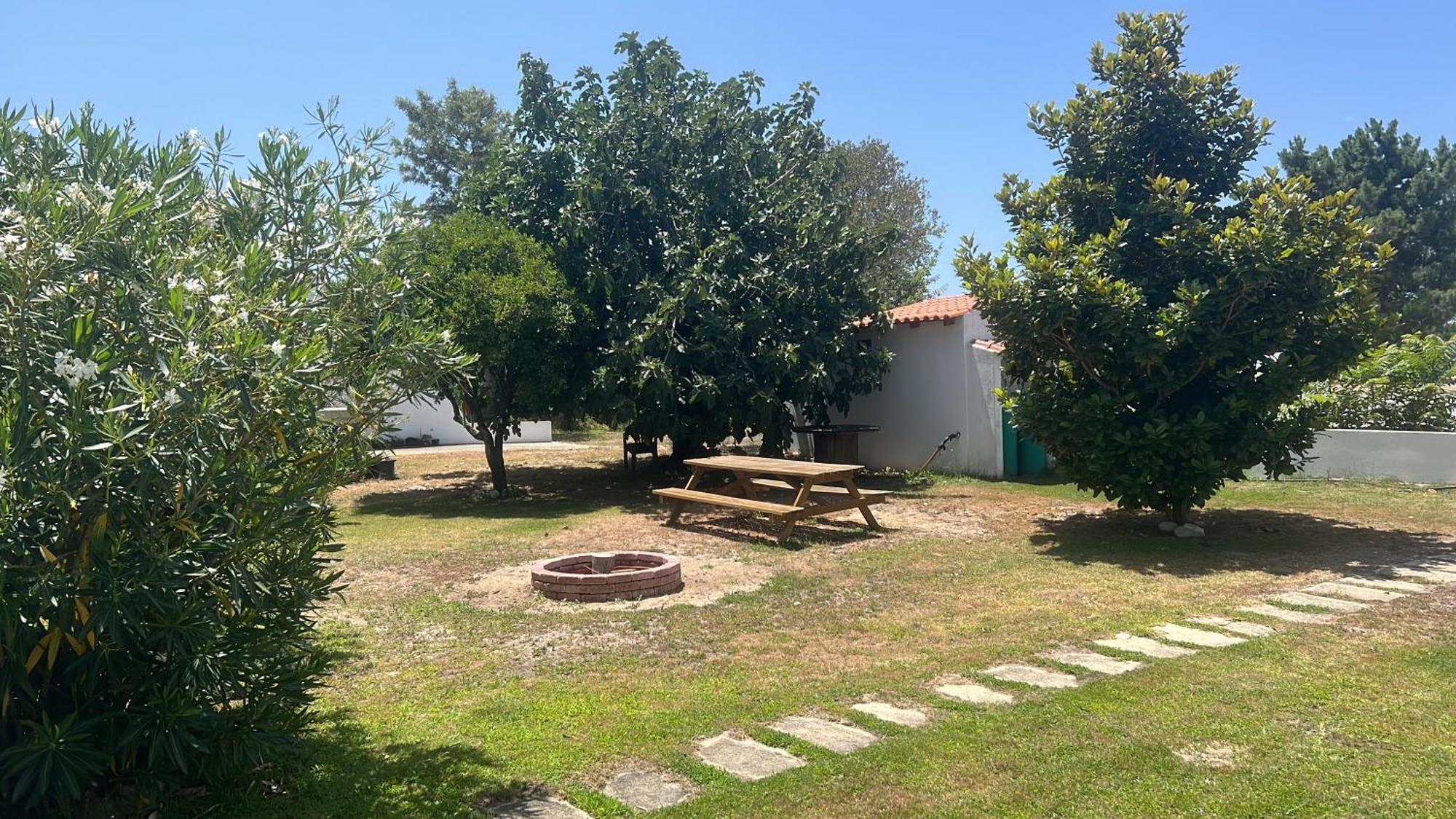 Na Quinta- Alojamento Rural Com Piscina De Agua Salgada Poceirao Eksteriør bilde